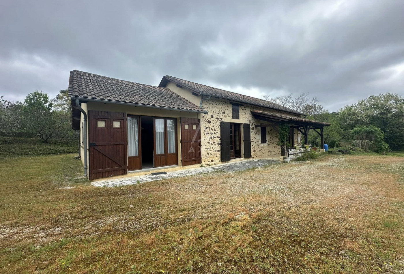 vente Maison individuelle Mazeyrolles - Photo 1