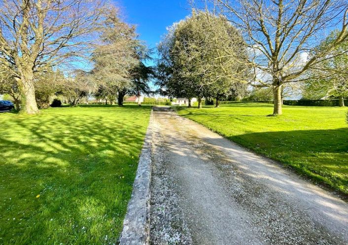 sale Propriété Port En Bessin Huppain