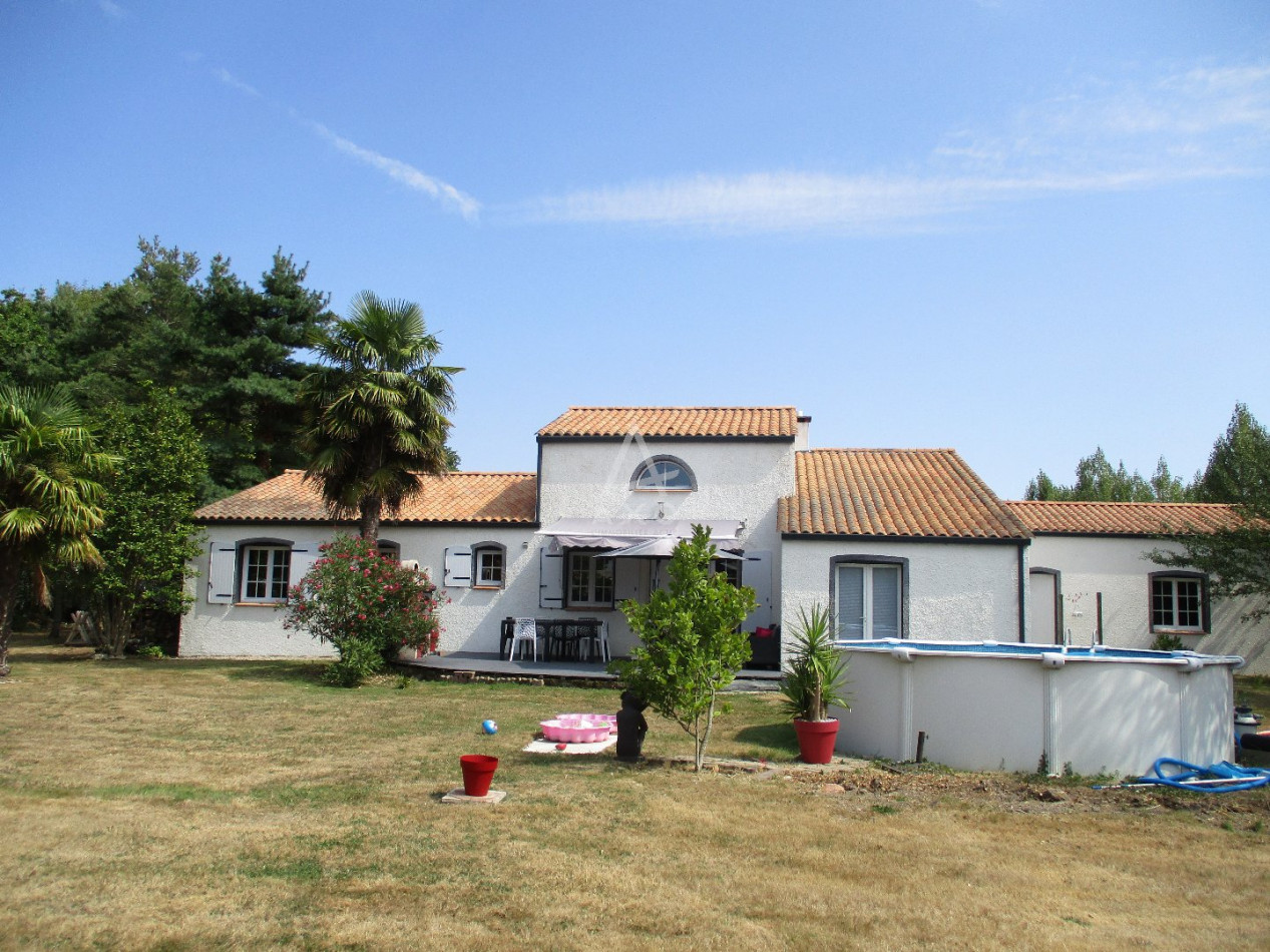 Vente Maison 168m² 5 Pièces à Talmont-Saint-Hilaire (85440) - Axo & Actifs