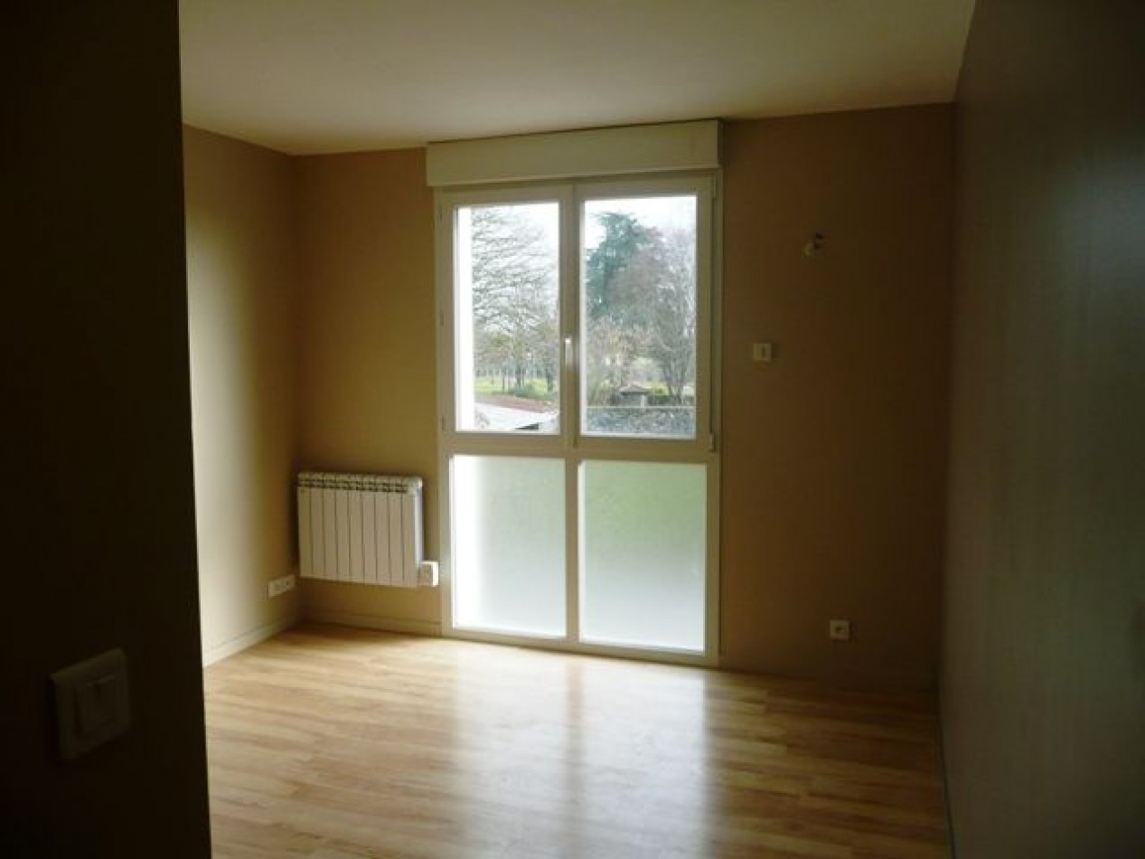 location Appartement La Bruffiere - Photo 3