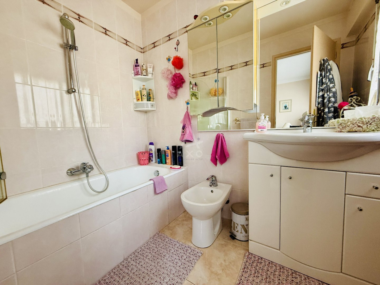 sale Appartement Cavalaire Sur Mer - Photo 8