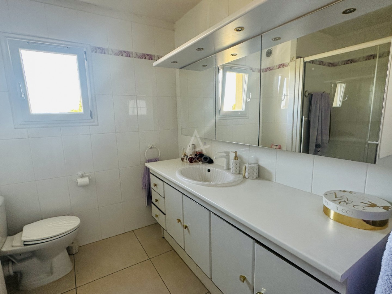 vente Appartement Hyeres - Photo 13