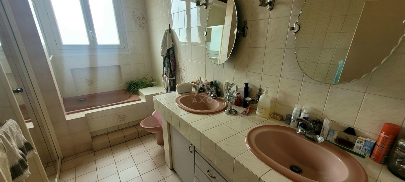 vente Immeuble de rapport La Plaine - Photo 8