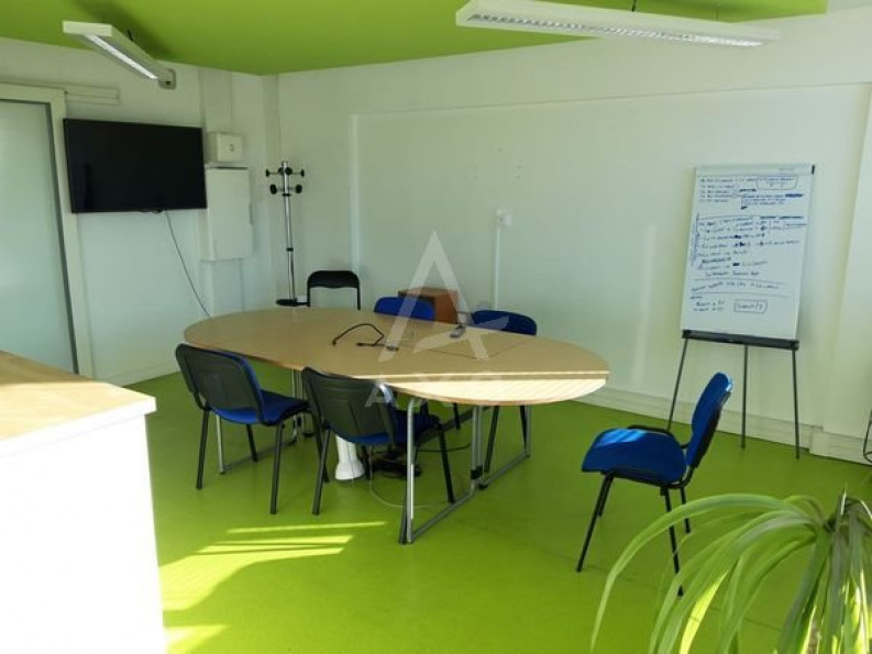 vente Bureau Templemars - Photo 2