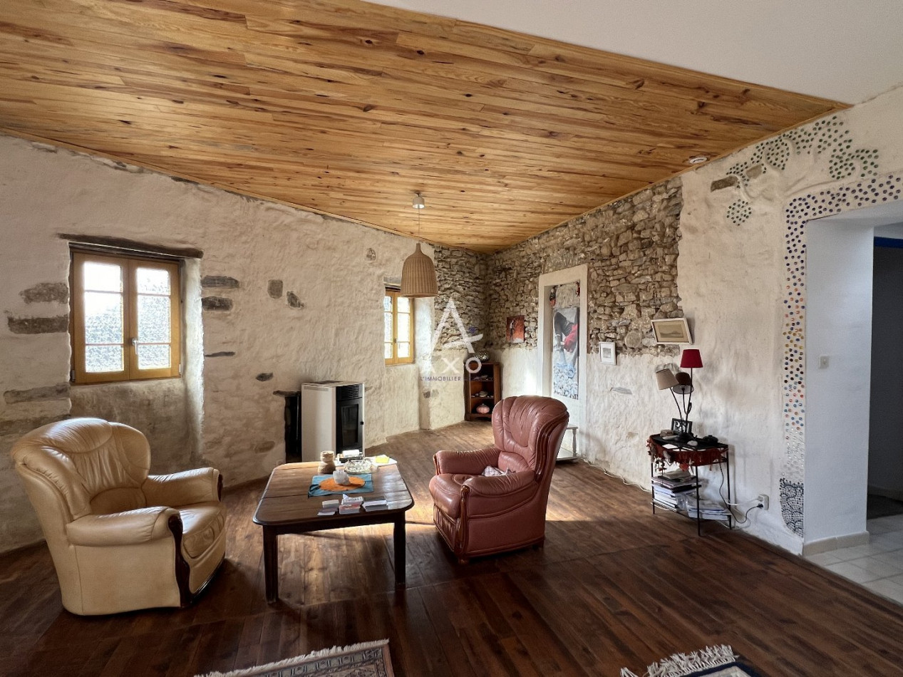 sale Maison Commana - Photo 1