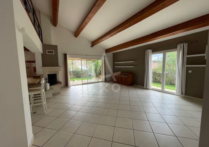 vente Villa Lacoste