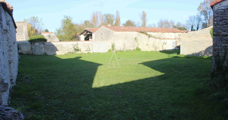 vente Maison de village Matha