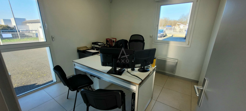 vente Garage (fonds) Saint Andre De La Marche - Photo 8