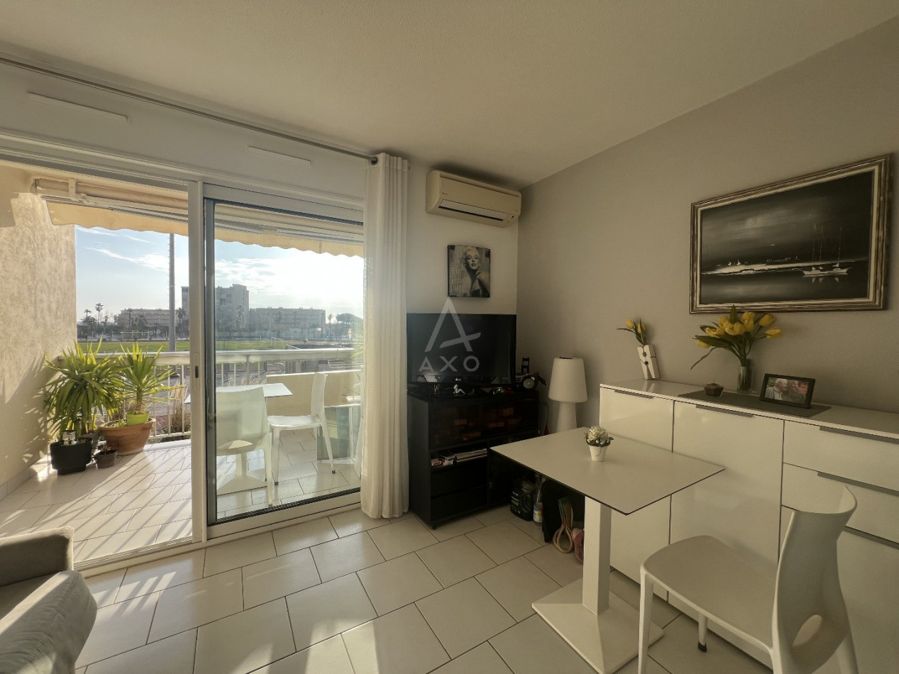sale Appartement Le Lavandou - Photo 2