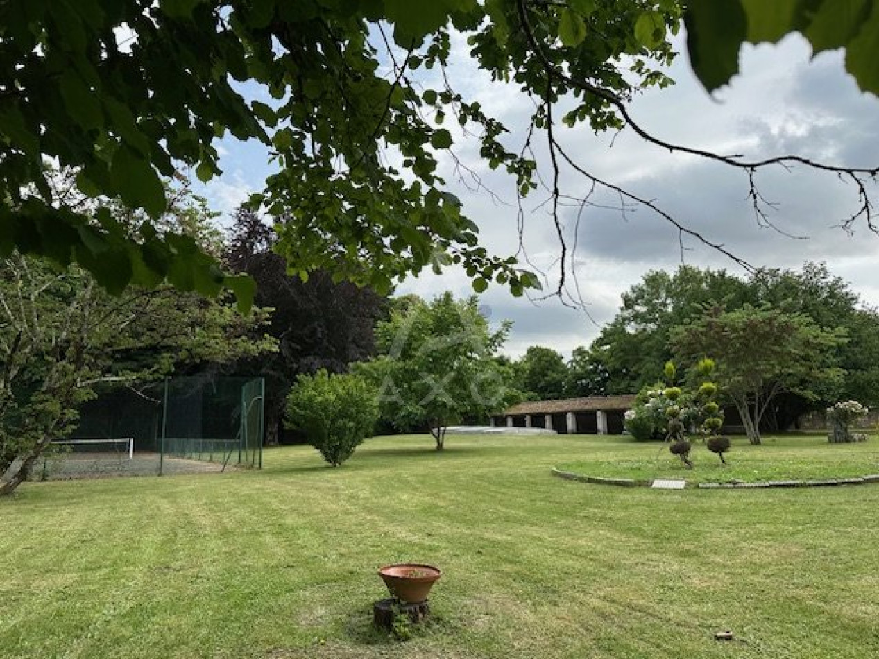 sale Propriété Angouleme - Photo 1