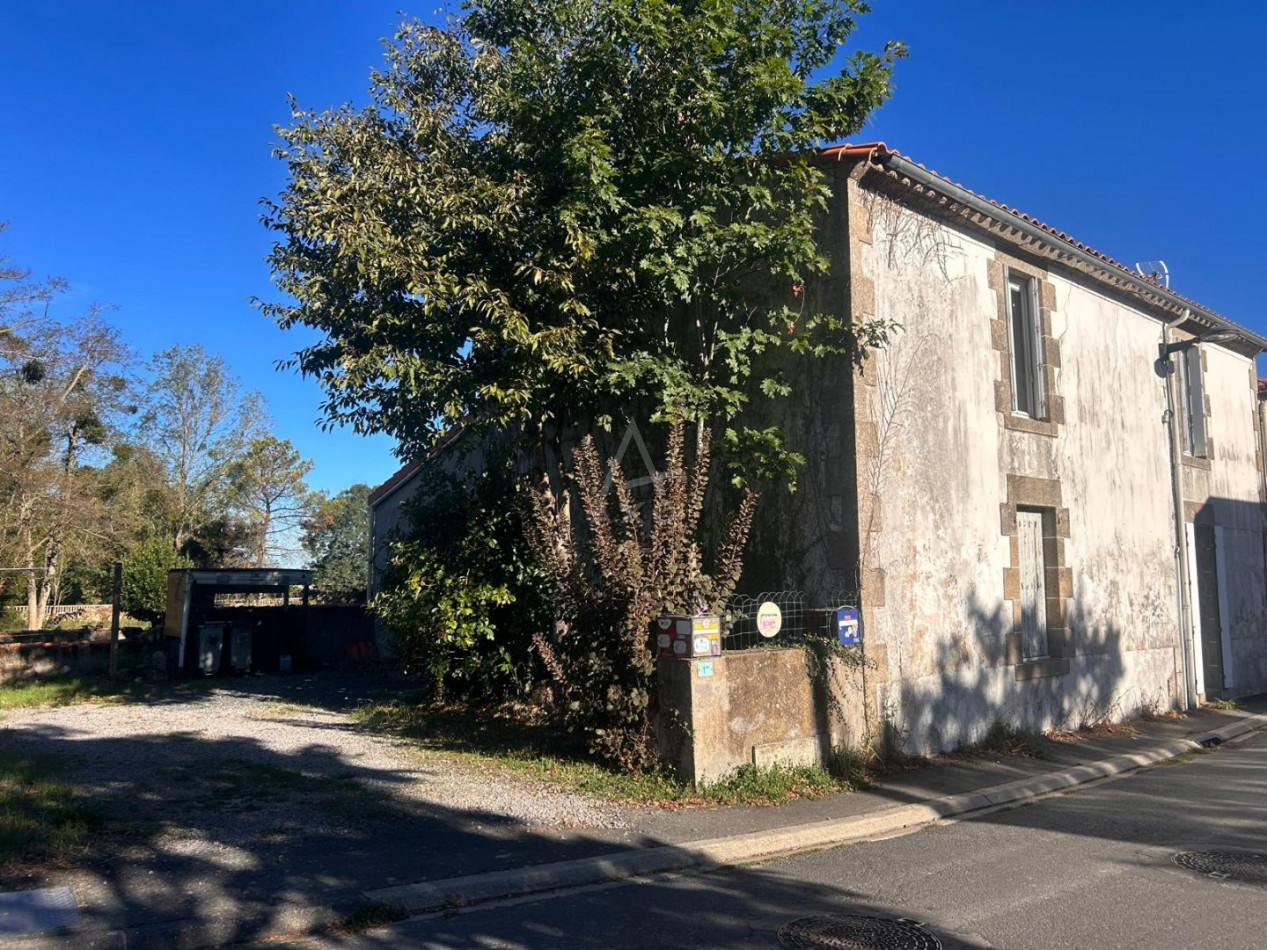 vente Maison La Bruffiere - Photo 1
