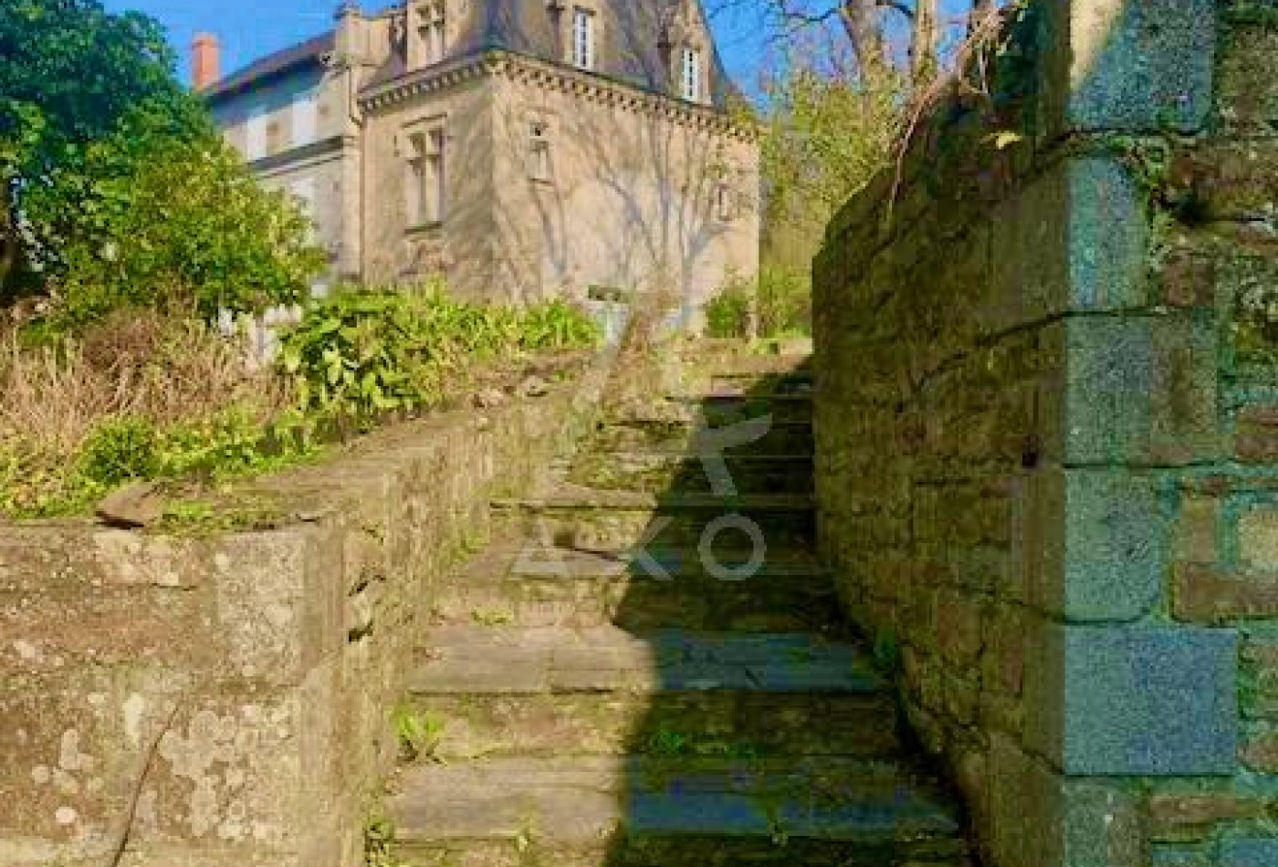 vente Château Guingamp - Photo 1