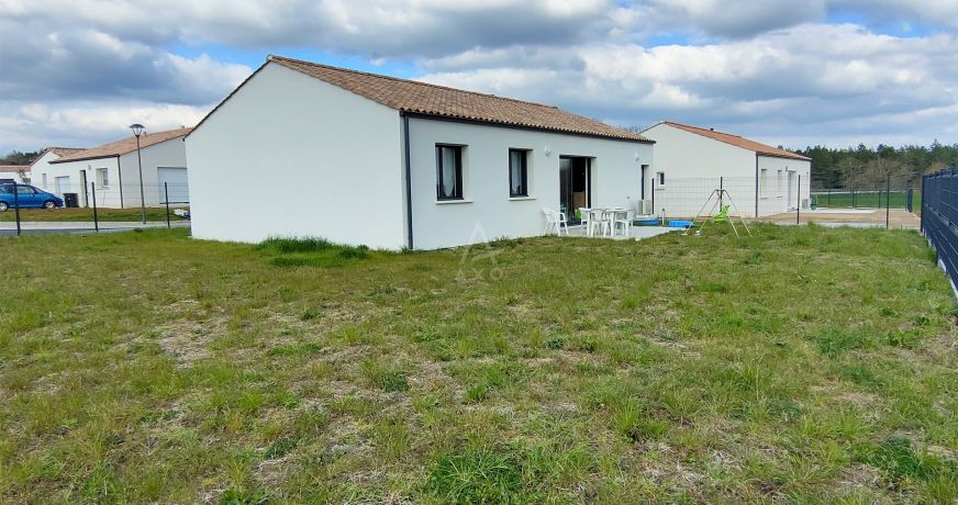 vente Maison Avrille