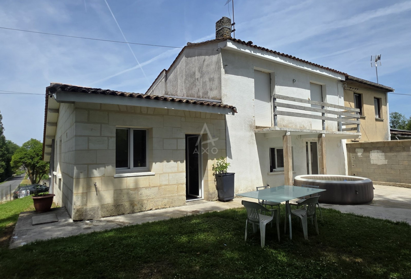 vente Maison Villegouge - Photo 1