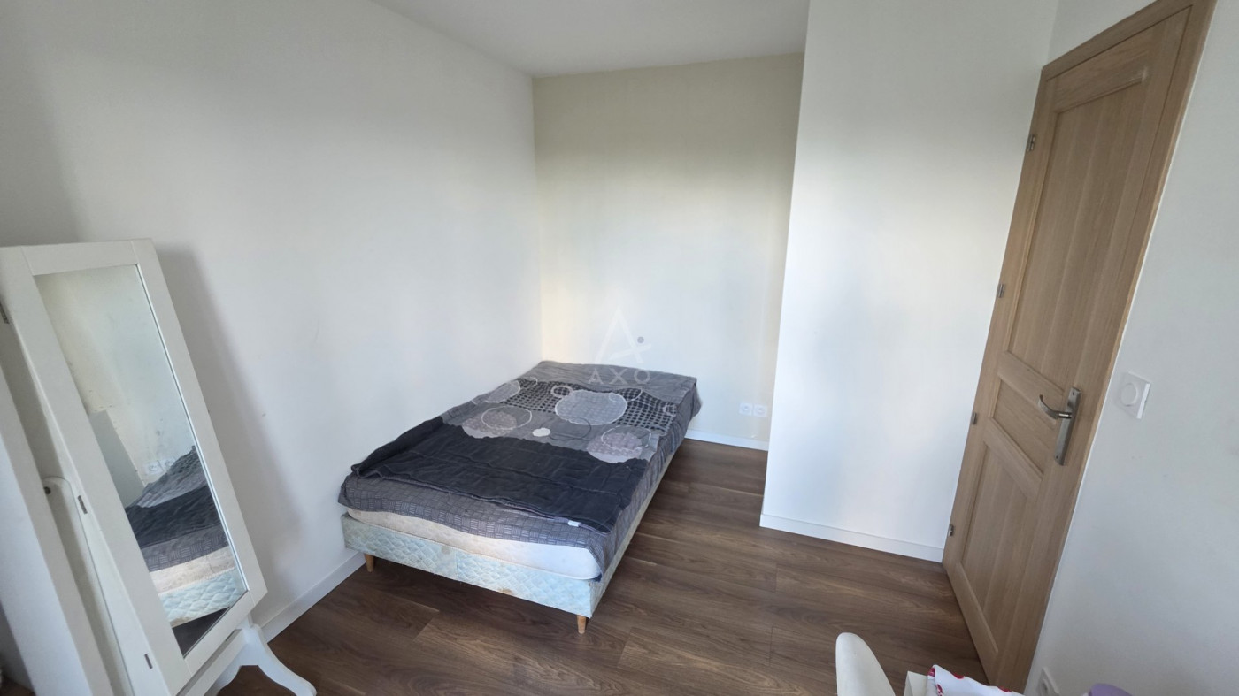 vente Maison Villegouge - Photo 9