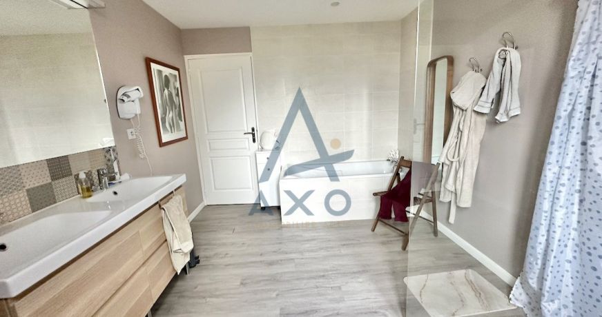 vente Haras / equestre Agon Coutainville