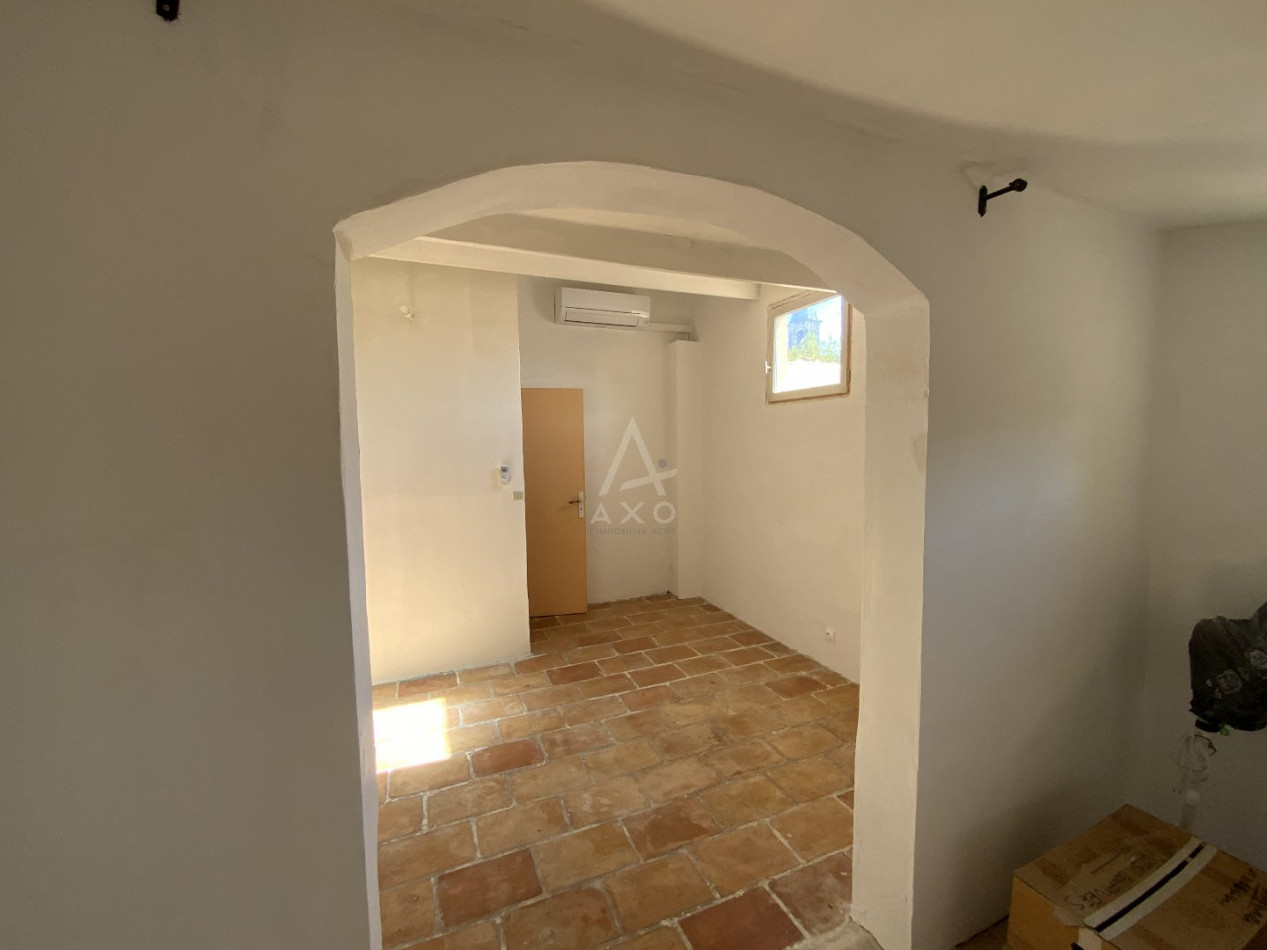 sale Maison de village Redessan - Photo 12