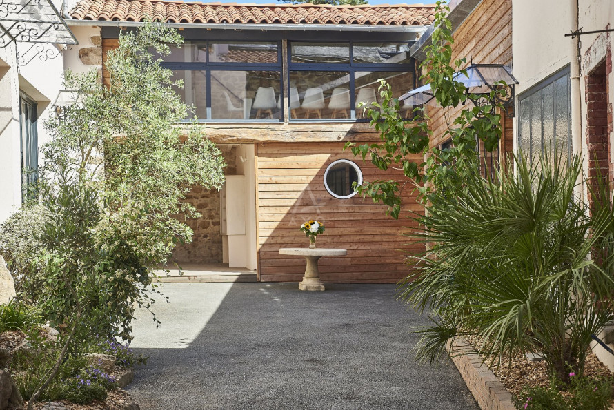 vente Immeuble Mortagne Sur Sevre - Photo 1