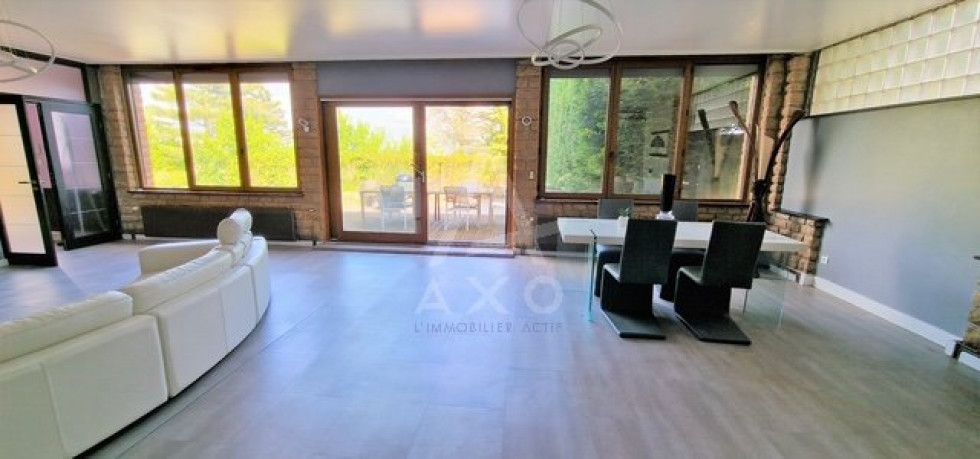 location Maison Poleymieux Au Mont D'or - Photo 2