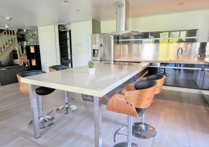 location Maison Poleymieux Au Mont D'or