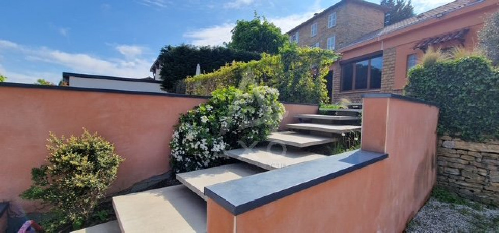 location Maison Poleymieux Au Mont D'or - Photo 8