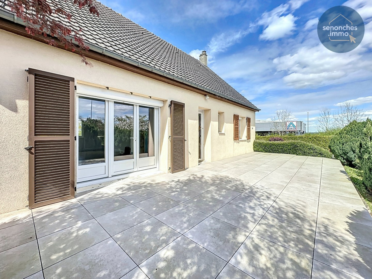 vente Pavillon La Loupe - Photo 2