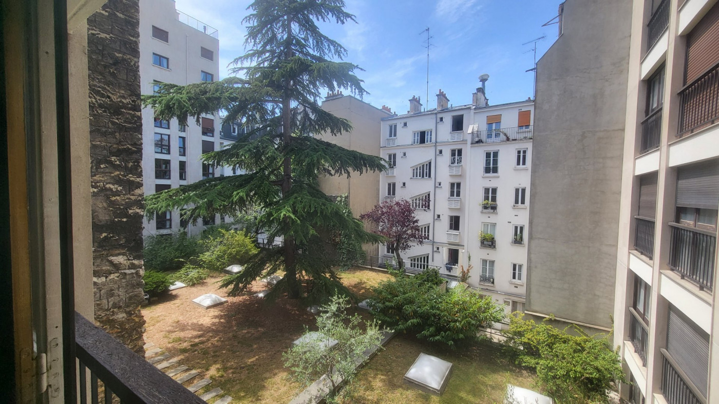 vente Appartement Paris 18eme Arrondissement - Photo 2