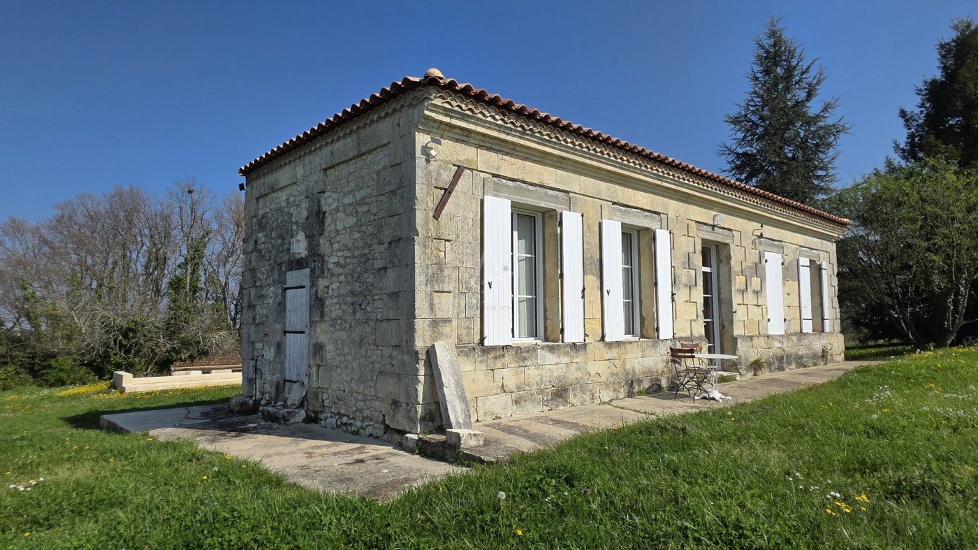 vente Maison Villegouge - Photo 10
