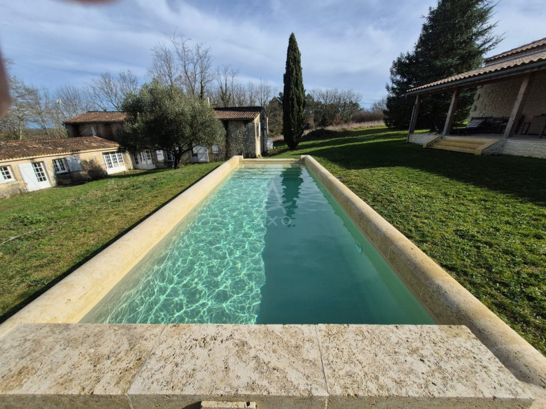 vente Maison Villegouge - Photo 1