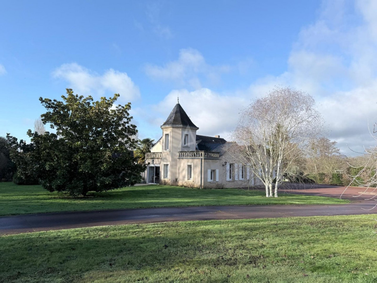 vente Maison Doue En Anjou - Photo 2