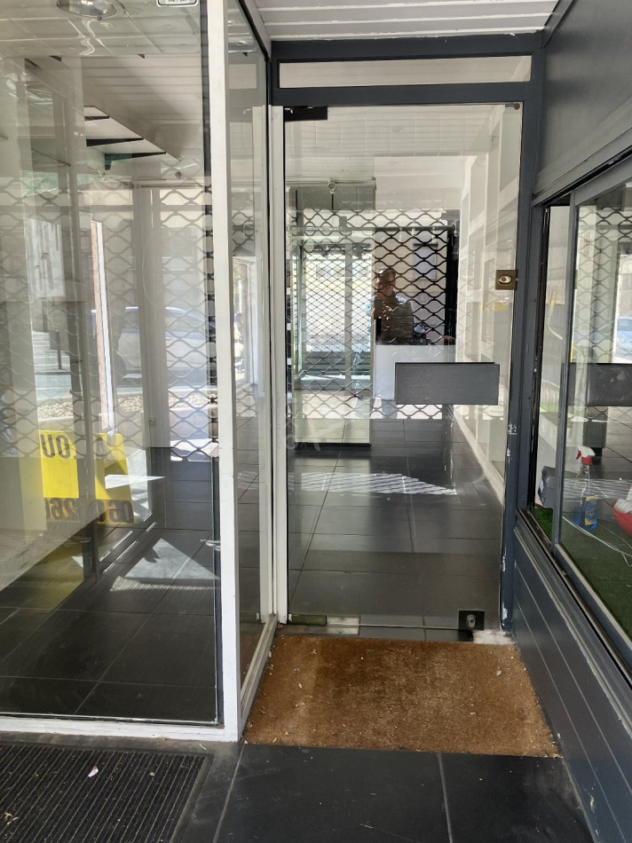 letting Local commercial Saint Raphael - Photo 1