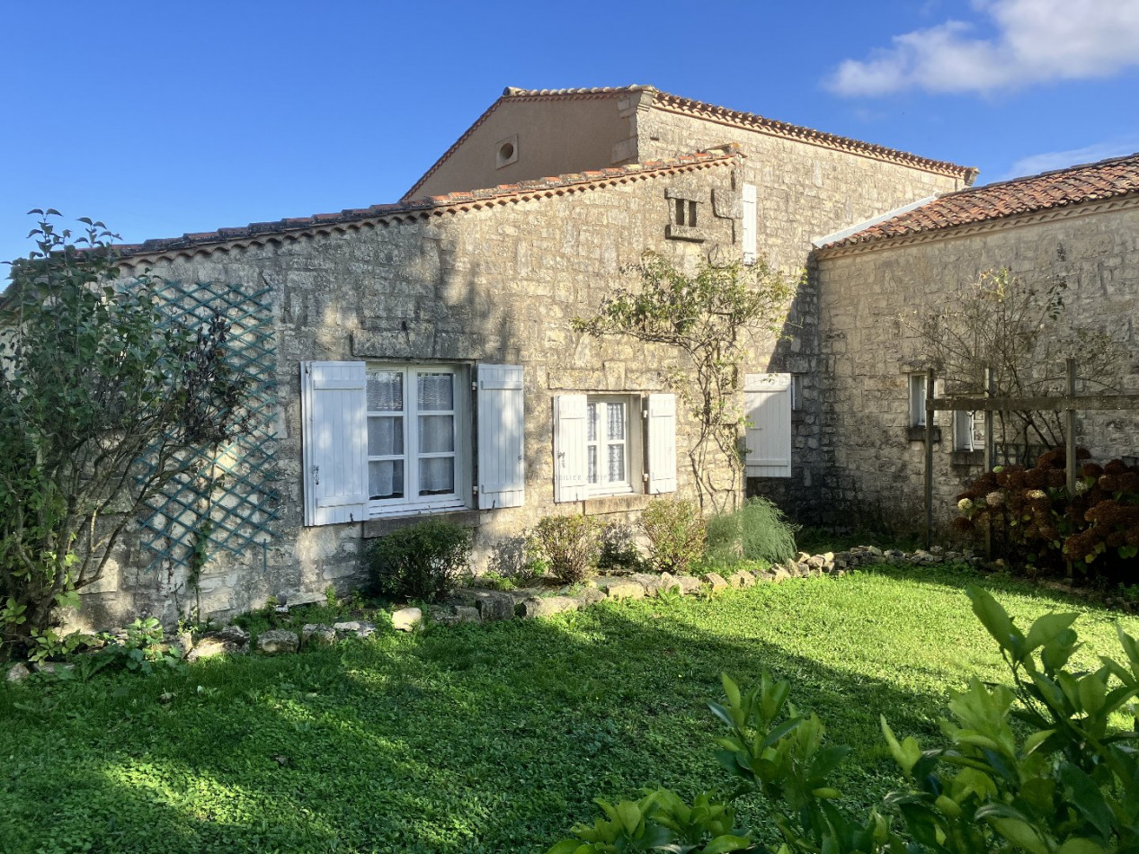 vente Maison de caractère Rouillac - Photo 8