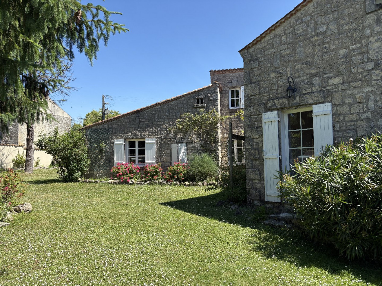 vente Maison de caractère Rouillac - Photo 7