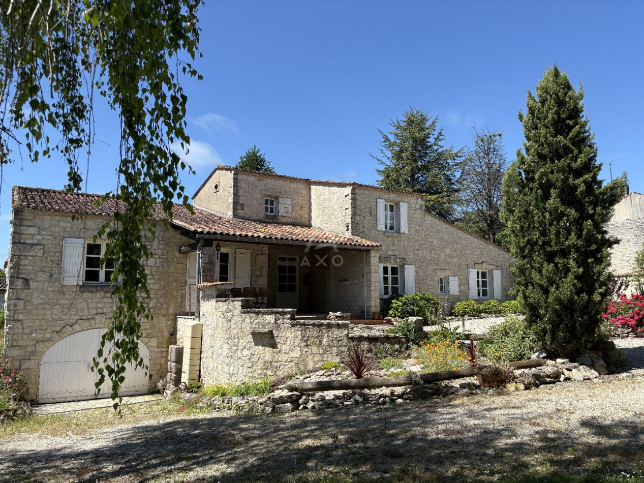 vente Maison de caractère Rouillac - Photo 3