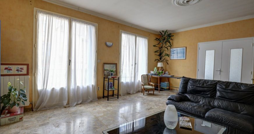 vente Maison de village Saint-sauveur