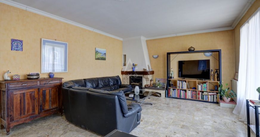 vente Maison de village Saint-sauveur