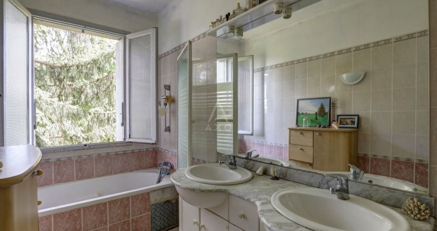 vente Maison de village Saint-sauveur