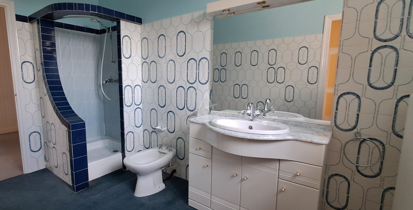 vente Maison Chazelles - Photo 16