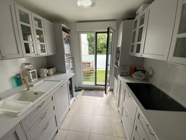 vente Appartement Suresnes - Photo 9