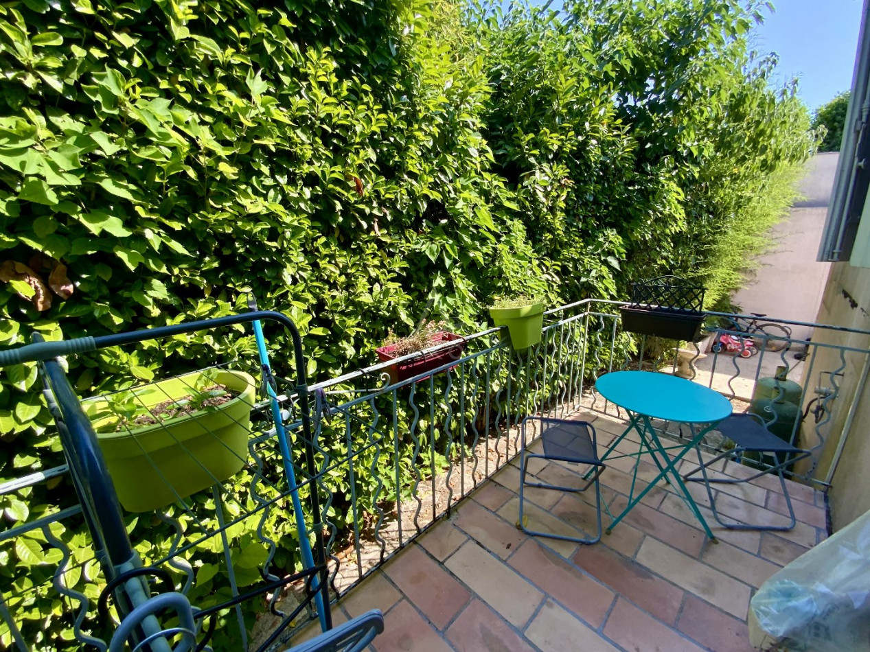 sale Maison mitoyenne La Calmette - Photo 11