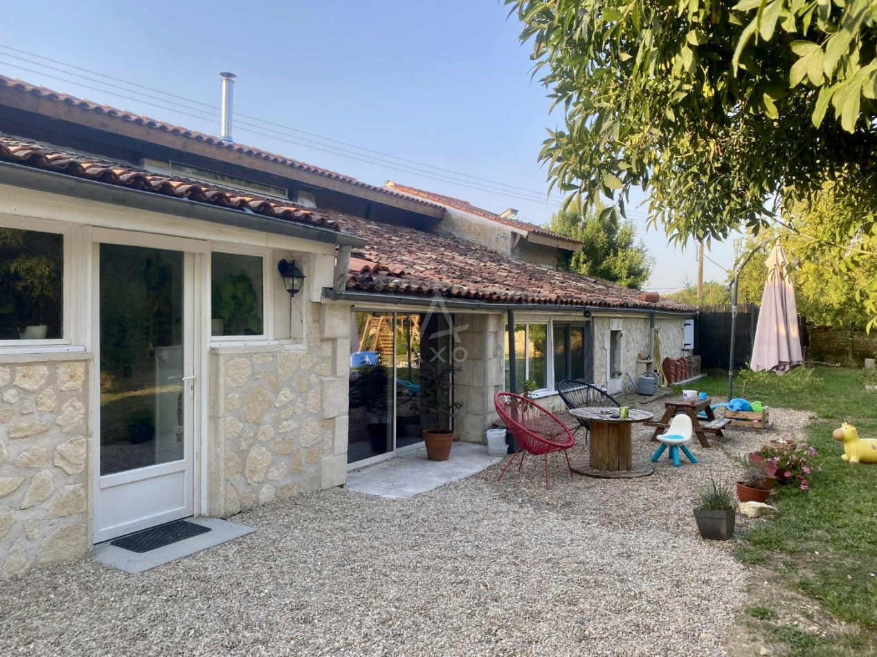 vente Maison de village Brizambourg - Photo 2