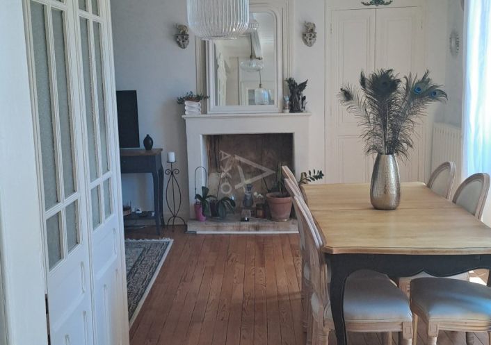 vente Maison en pierre Saint Meme Les Carrieres