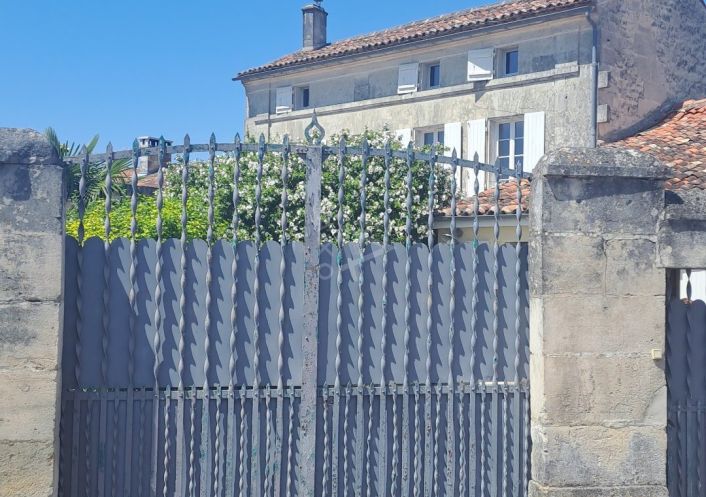 vente Maison en pierre Saint Meme Les Carrieres