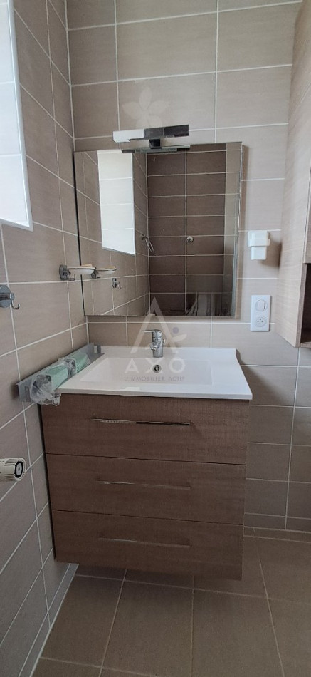 vente Maison en pierre Ruffec - Photo 7