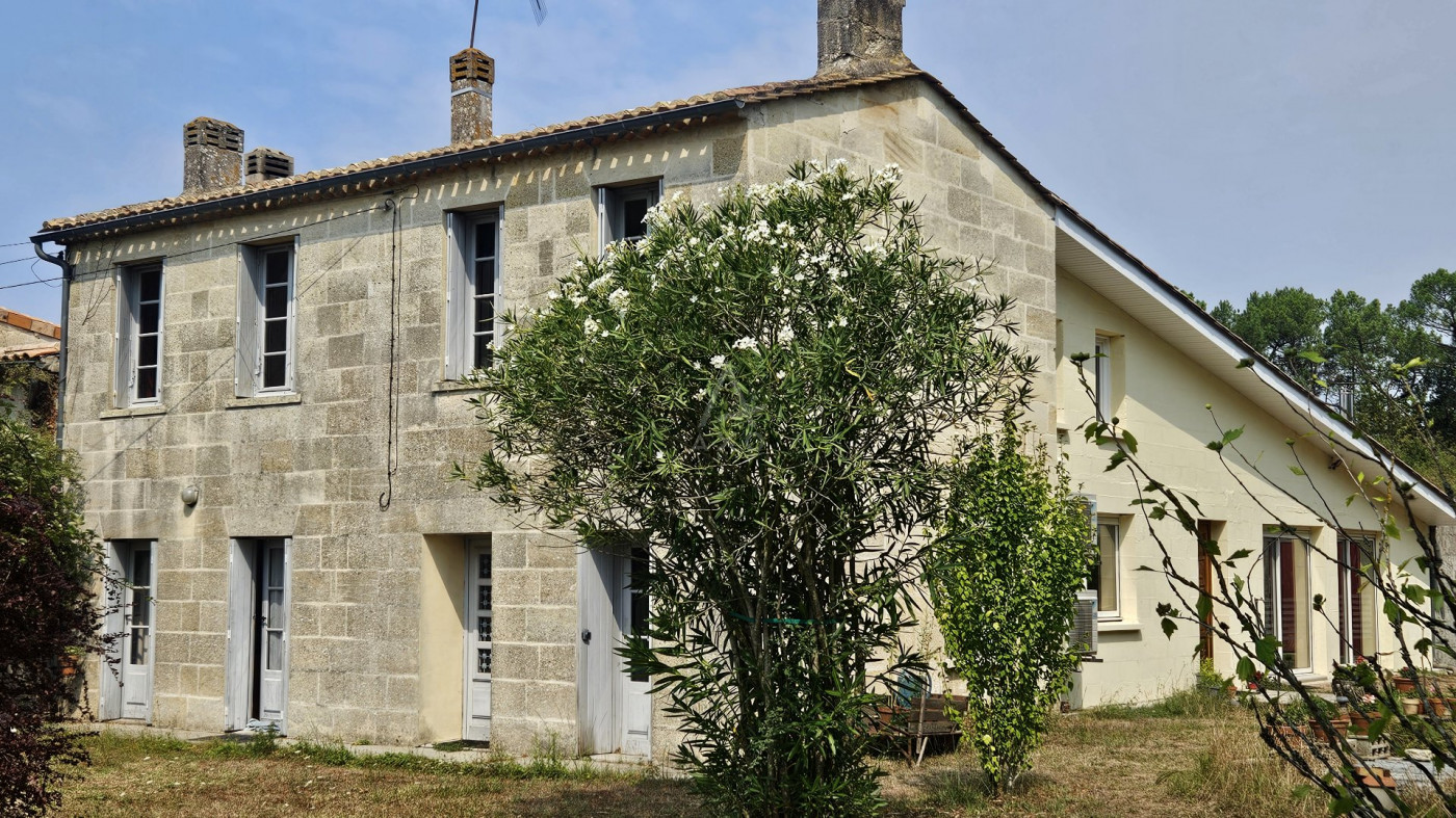 vente Maison Saint Andre De Cubzac - Photo 1