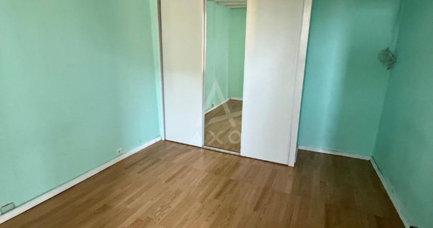 location Maison de village Marigne