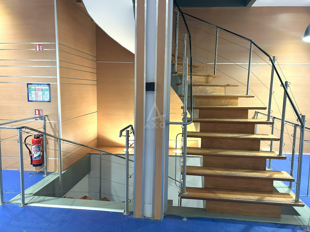 vente Immeuble de bureaux Les Lilas - Photo 4