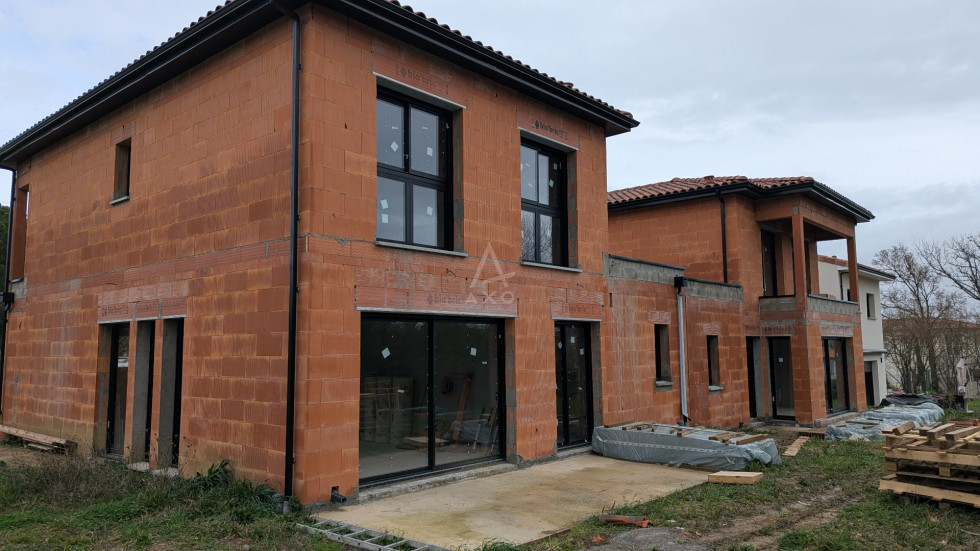 vente Villa Saint-genies-bellevue - Photo 3