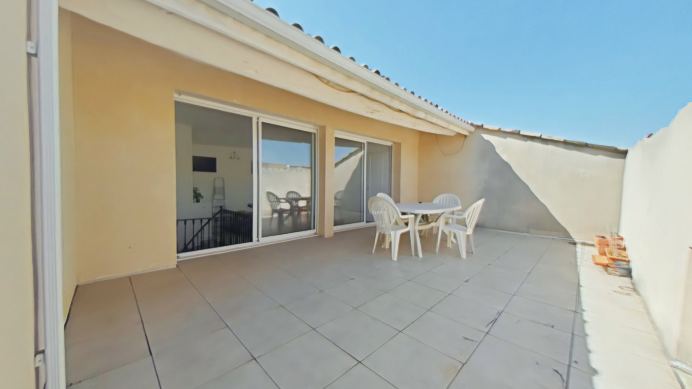 vente Maison de village Pouzolles - Photo 12