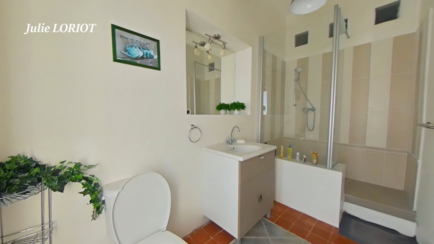 vente Maison de village Pouzolles - Photo 11